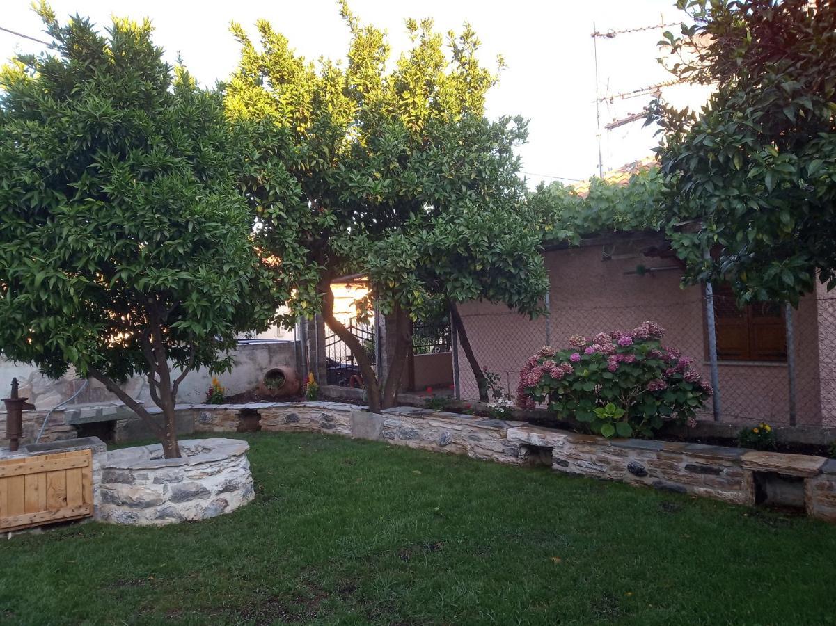 Orange Garden Double Rooms Kala Nera Esterno foto